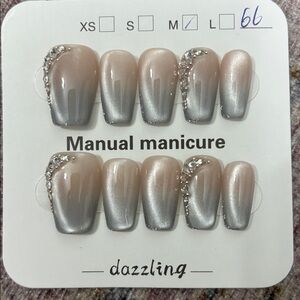 Dazzling Gradient Press-On Nails with Rhinestones